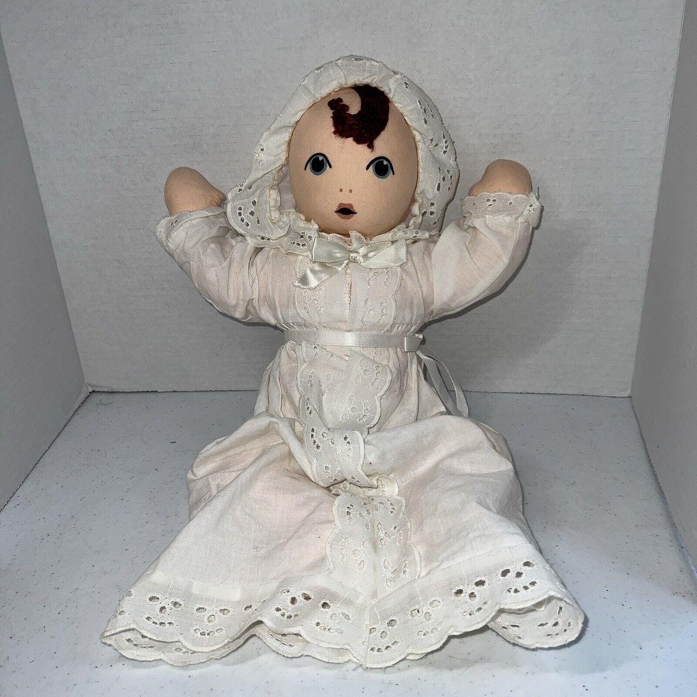 Vintage Calico Critters 16" Soft Cloth Rag Baby Doll In White Dress Bonnet Rare